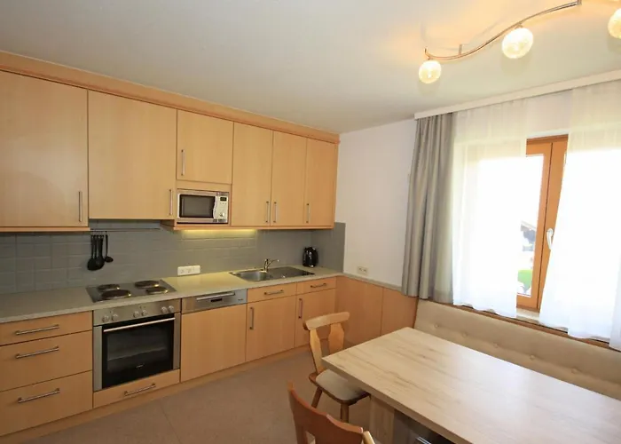 Alpin-1 By Interhome * 卡普伦